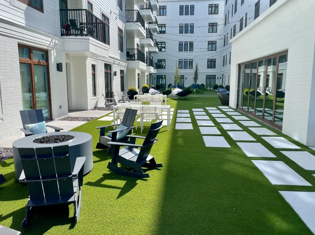 Artificial grass apartment lawn installed by SYNLawn